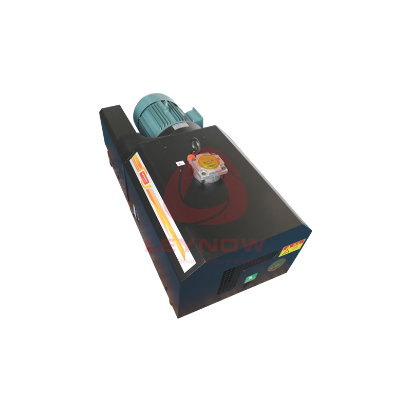 LC 0360 無油爪式真空泵